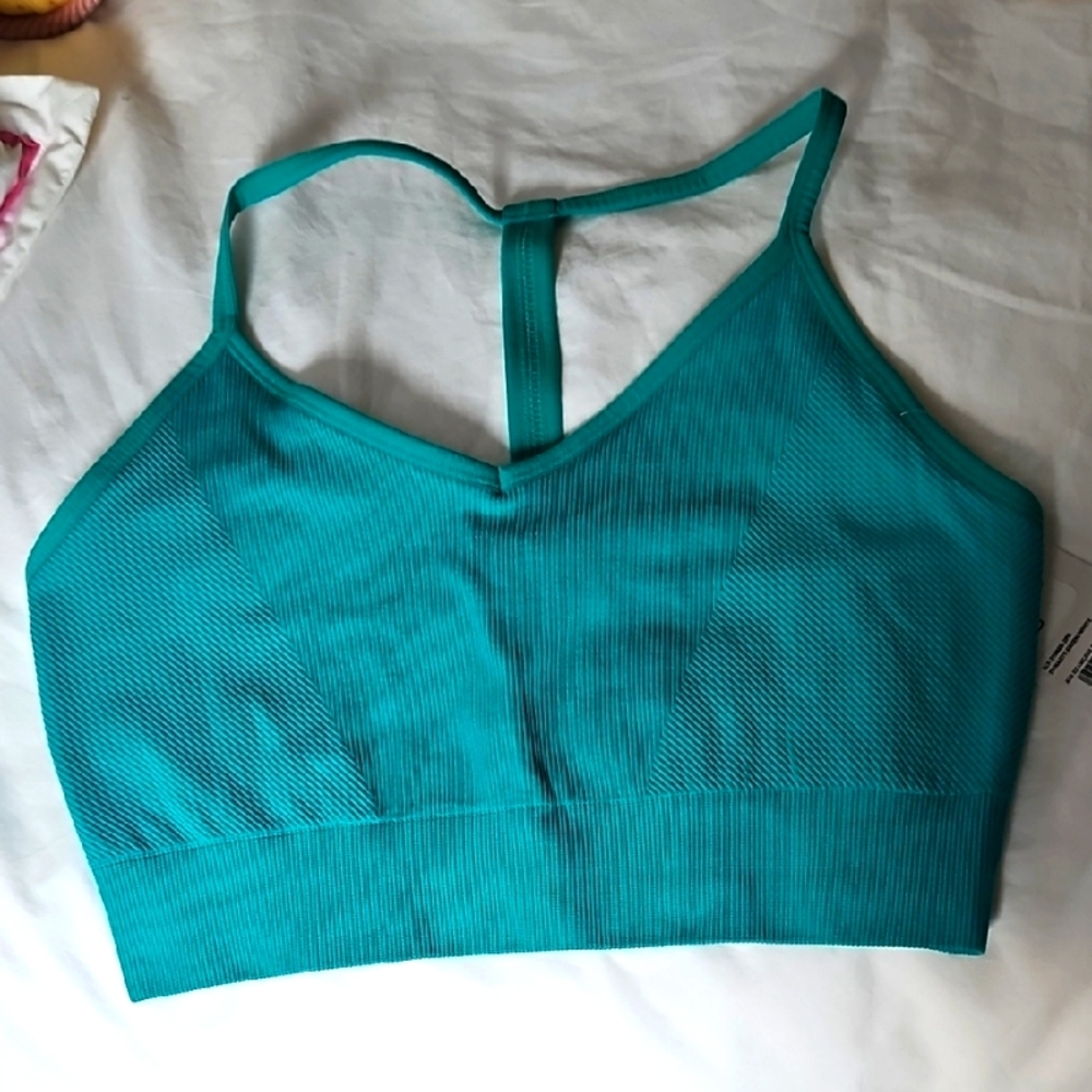 Yogalicious Teal Women's bralette XL NWT. Lots of stretch I'm a 38C and it fits